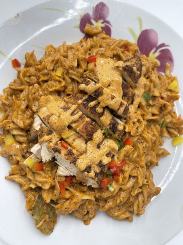 Fusilli Crémeux au Poulet Doré